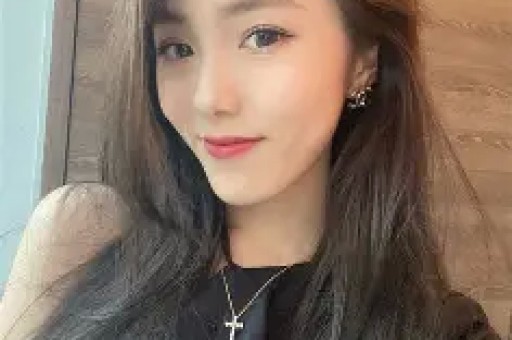 突发爆料：处境剧女王称前TVB红星拍吻戏“伸舌加戏”旧闻再掀风波